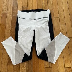 Outdoor Voices Colorblock 7/8 Leggings
